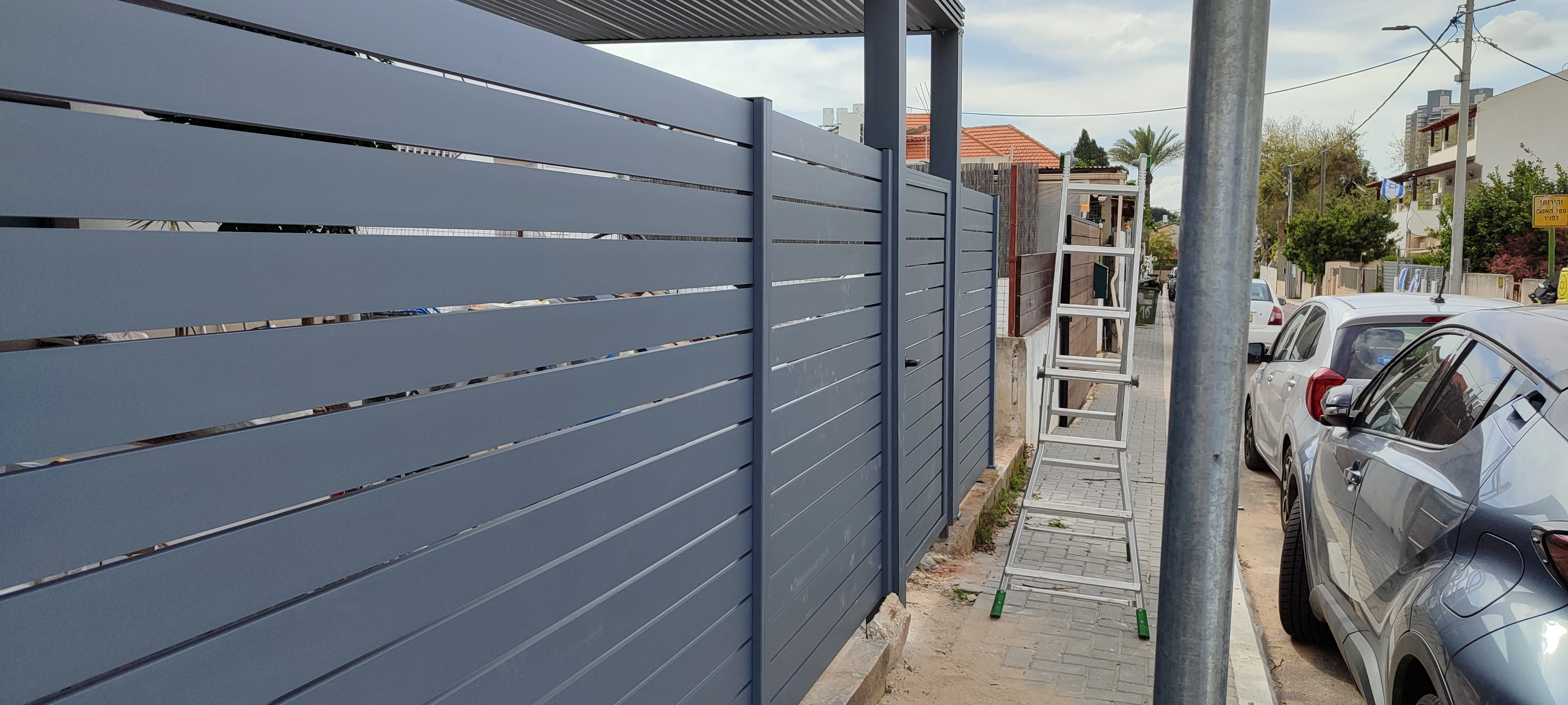 גדרות אלומיניום